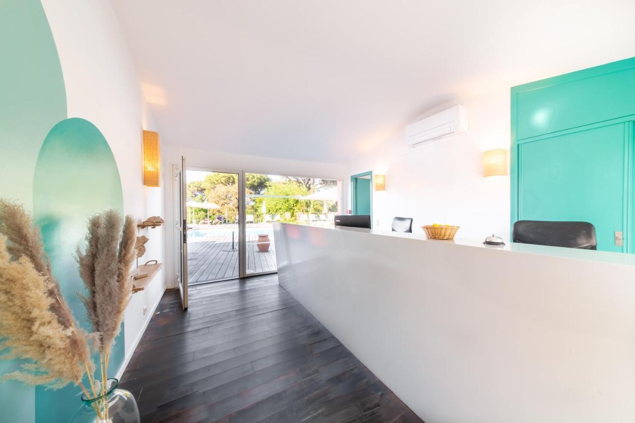 Les Capucines Saint Tropez Hotel Gassin Exterior photo