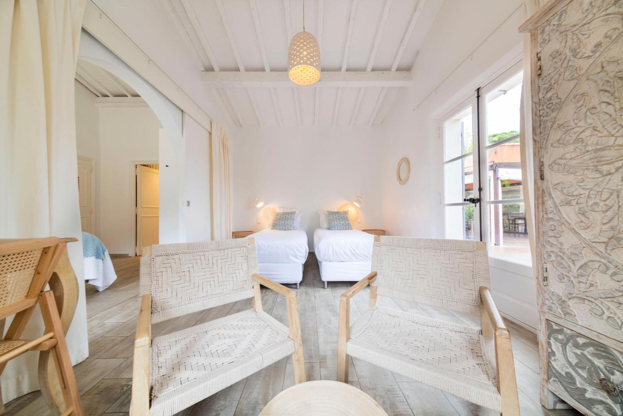 Les Capucines Saint Tropez Hotel Gassin Exterior photo